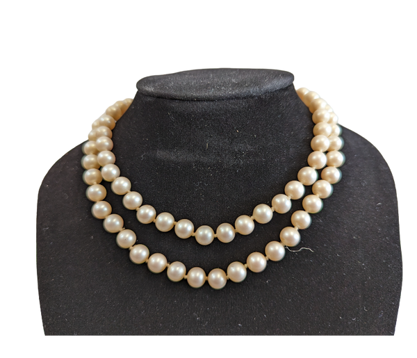 Hand Knotted Pearl Necklace Jewelry KW Consignment Inc. 66.00