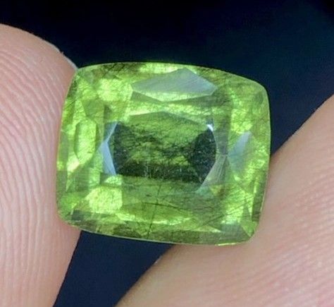 $4,320 Appraisal - 5.4 ct Cert. Rutile Peridot gemstone