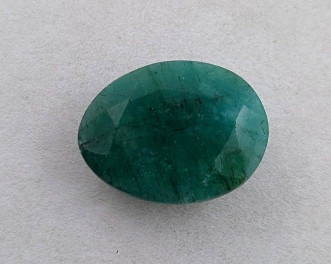 $12,150 Appraisal - 8.27 ct Cert. Zambian Emerald gemstone