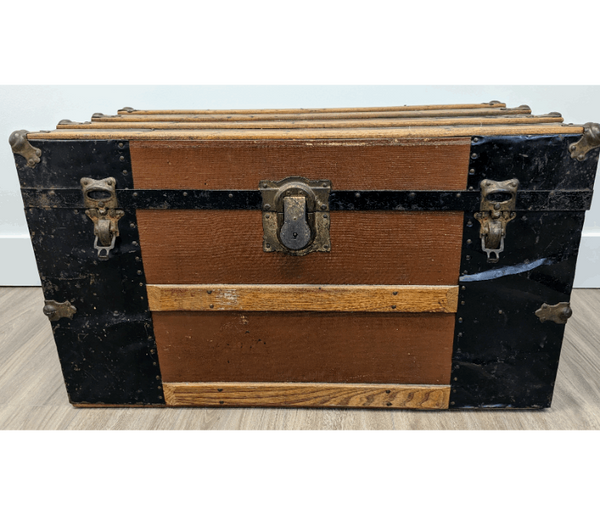 Antique Steamer Trunk w/ Interior Compartment Furniture & Home Decor KW Consignment Inc. 125.00