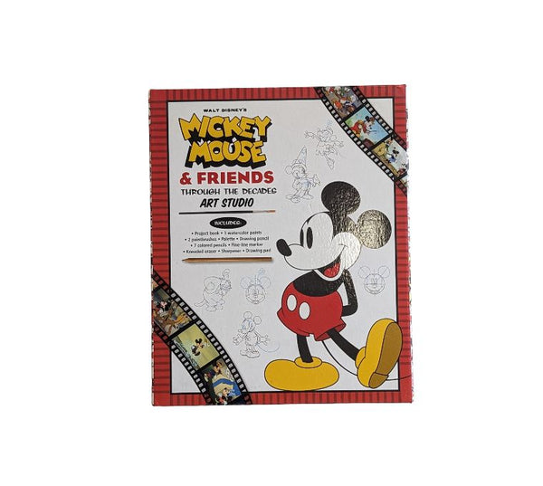 Mickey & Friends Art Studio