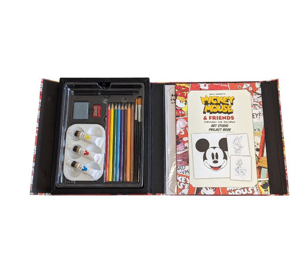 Mickey & Friends Art Studio