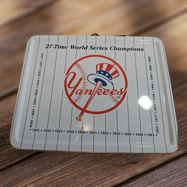 New York Yankees Party City Lunch Box