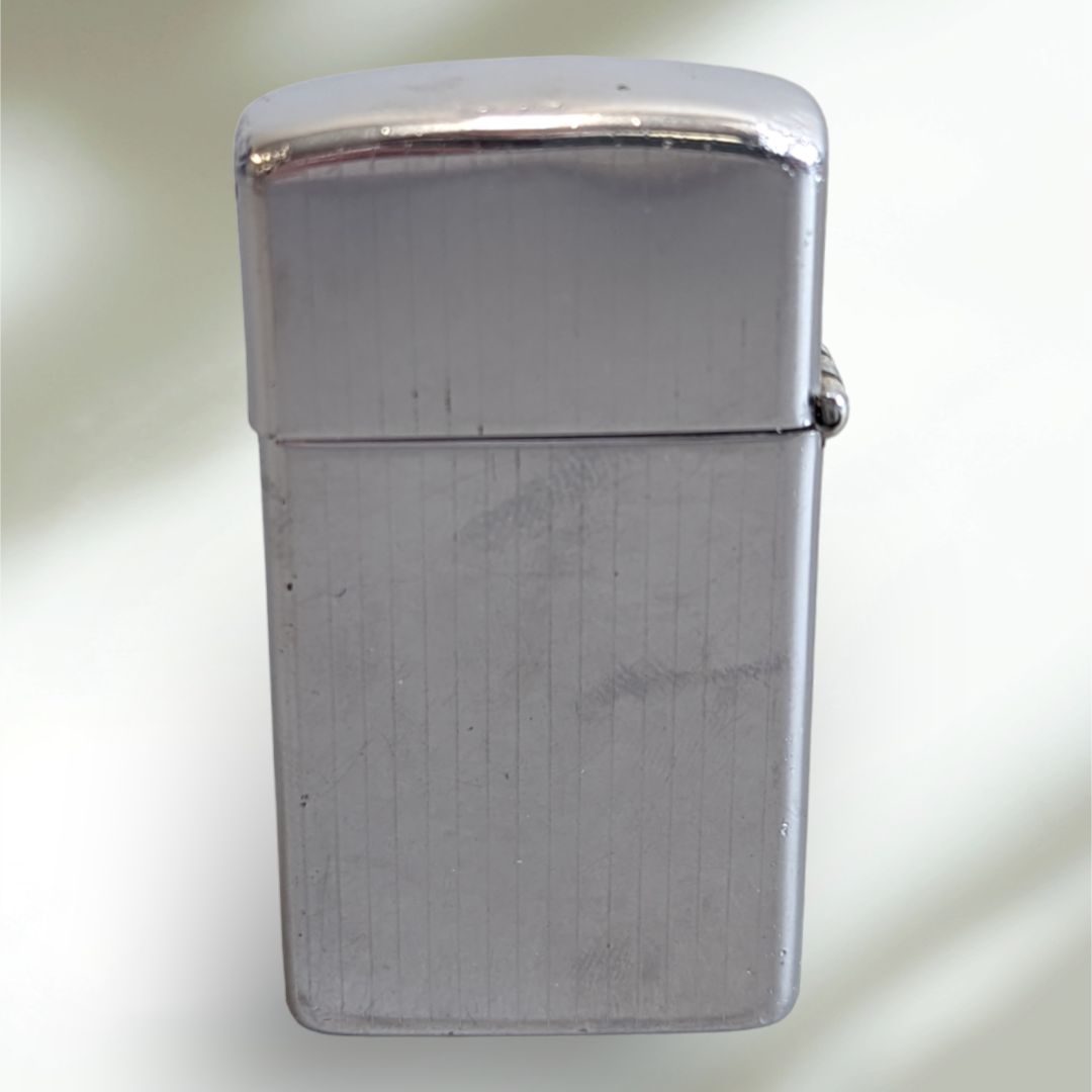 Vintage 1984 SLIM Zippo