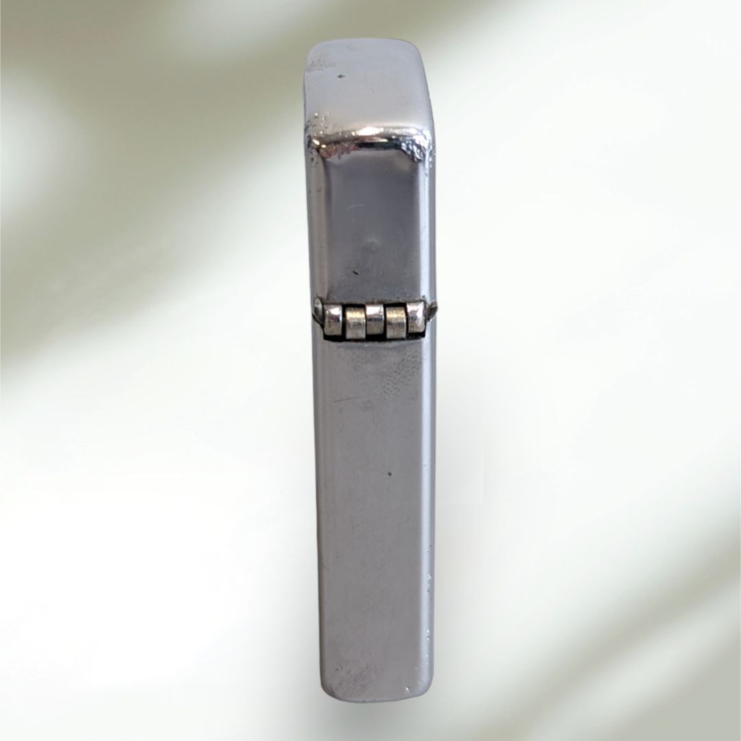 Vintage 1984 SLIM Zippo