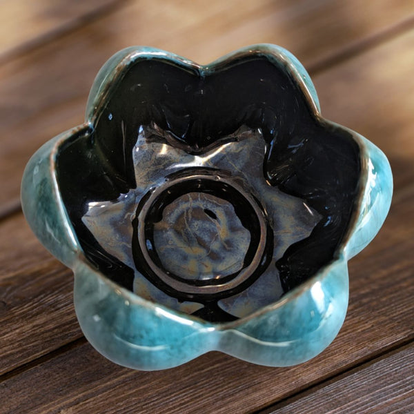 Blue Mountain Pottery - Lotus Flower Planter