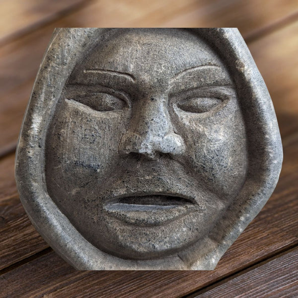 Eskimo Art Inuit Soapstone Carving Of Face - Signed QUYU