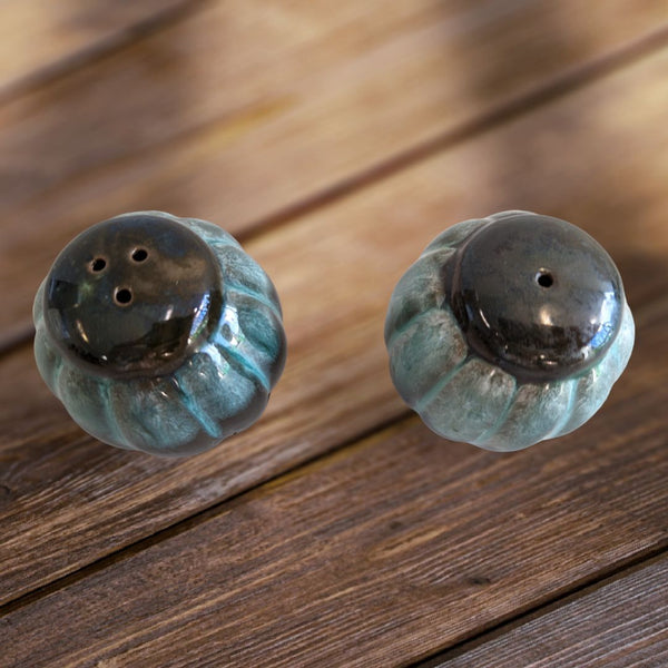 Blue Mountain Pottery - Salt & Pepper