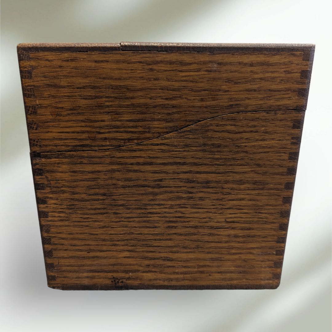 Vintage Dovetail Oak Box