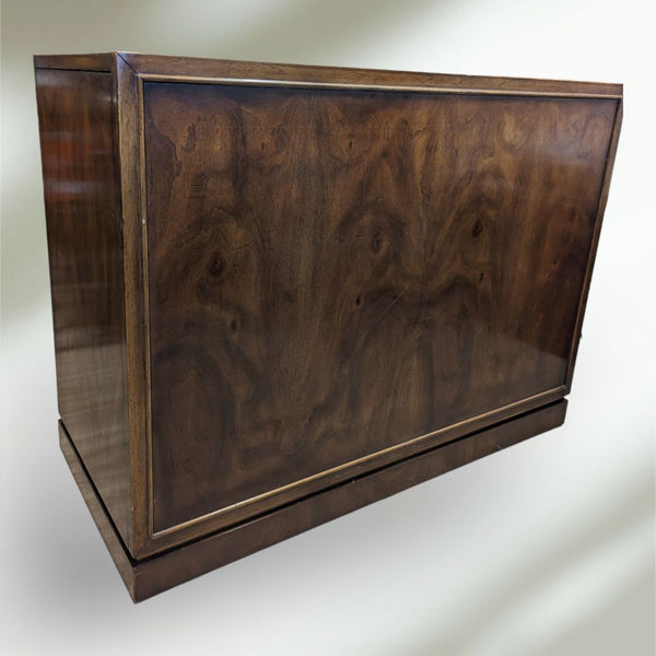 Buffett / server bar