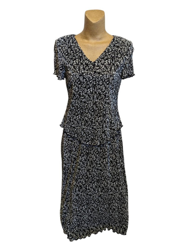 Connected Apparel Size 8 Dress
