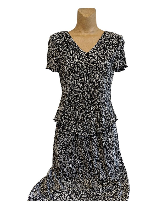 Connected Apparel Size 8 Dress