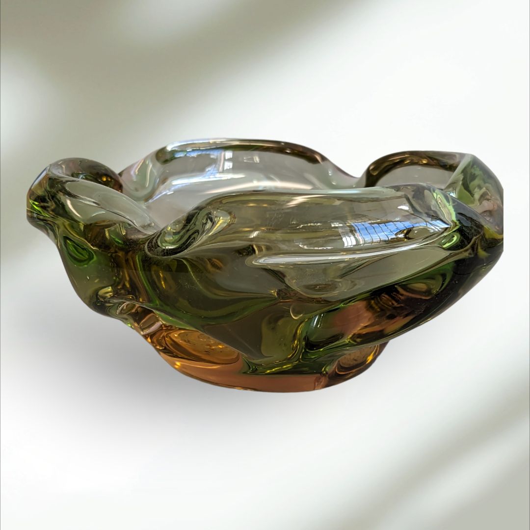 Vintage Art Glass Ashtray/Bowl