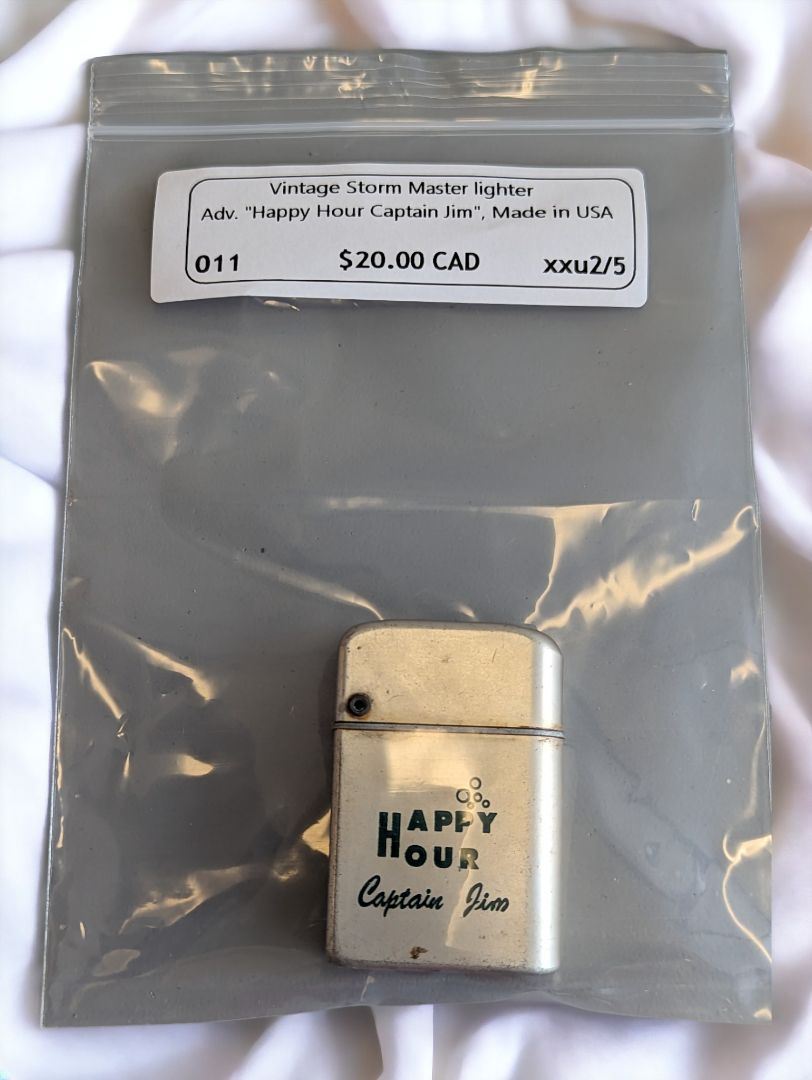 Silver & Green  Vintage Storm Master Lighter