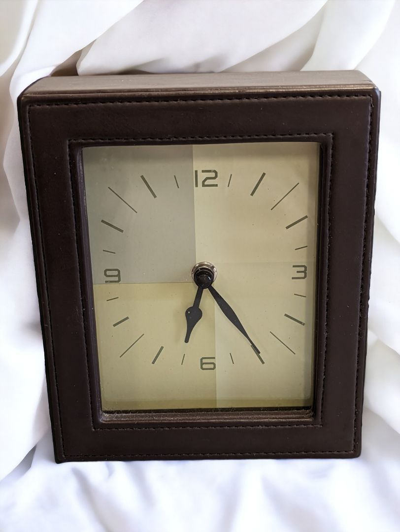 Brown  VINTAGE ART DECO Clock