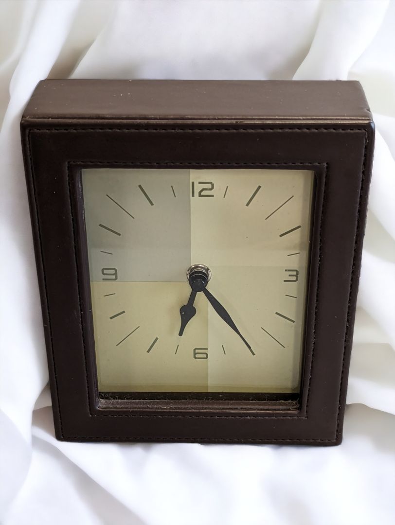 Brown  VINTAGE ART DECO Clock