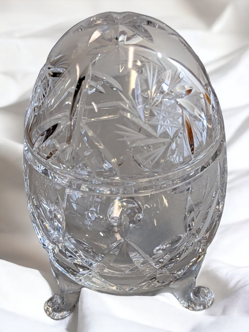 Clear  Crystal Egg