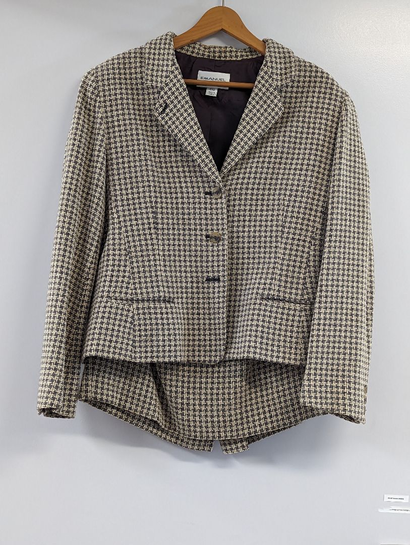 Emanuel Ungard Size 12 Skirt/Blazer set