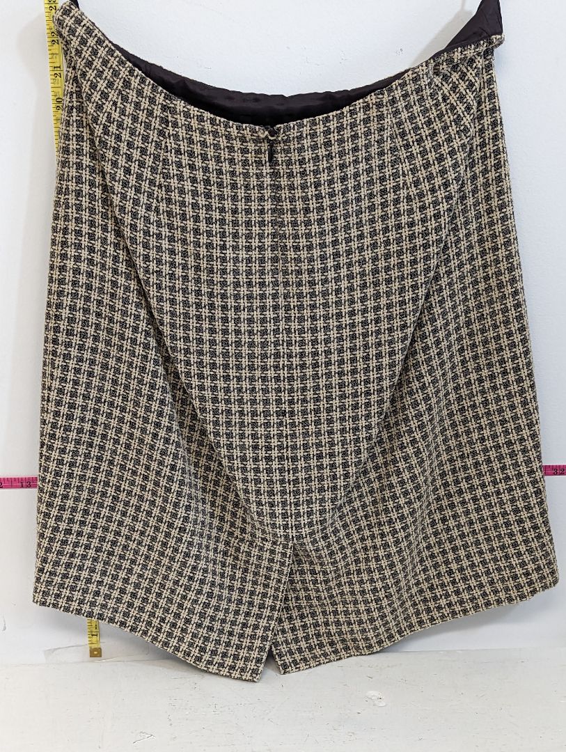 Emanuel Ungard Size 12 Skirt/Blazer set