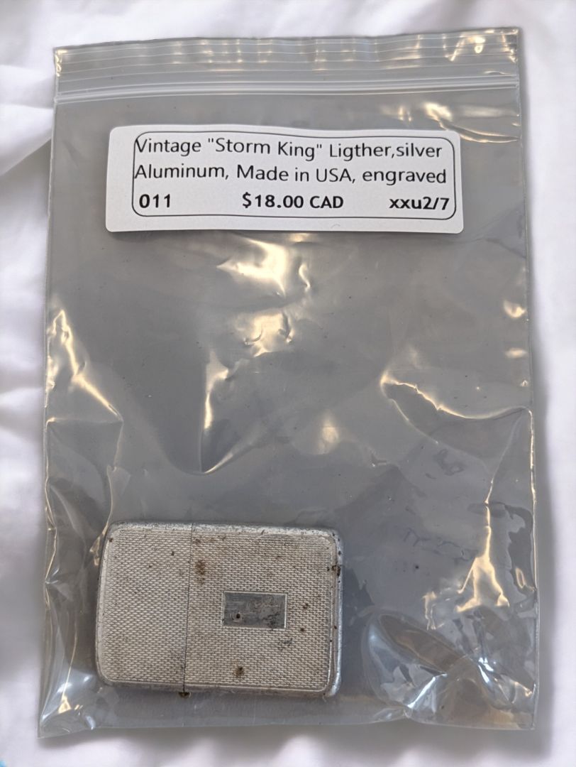 Silver  Vintage 