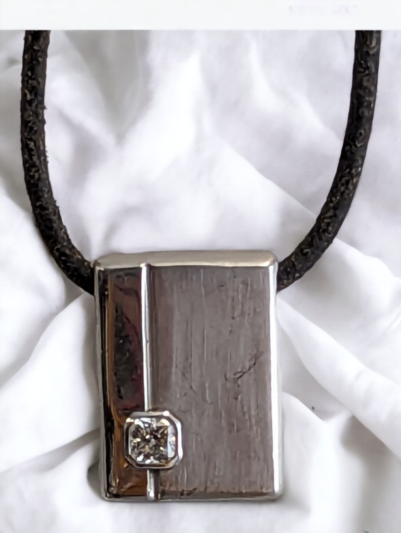 white gold  Vintage Heart on Fire Necklace