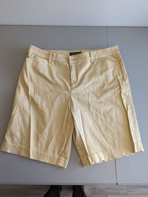 Beige Ralph Lauren Cargo Shorts (12)