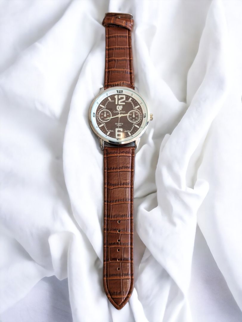 Brown Vintage Lrg Brown Face QF Collection Watch