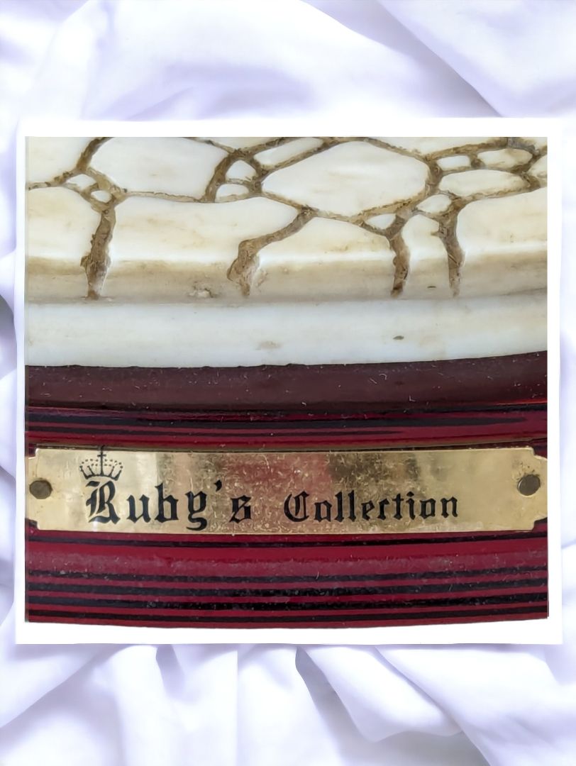Vintage THE RUBY'S COLLECTION Table Lamp