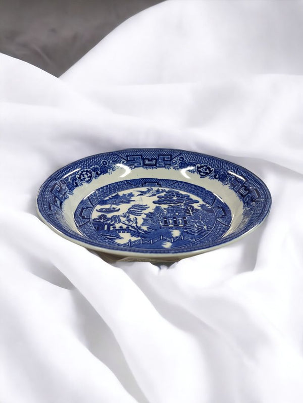 Vintage Allertons Blue Willow Plate