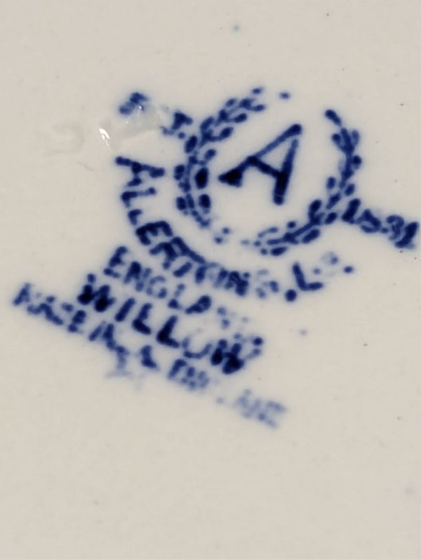Vintage Allertons Blue Willow Plate