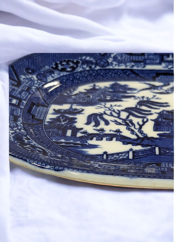 Vintage Allertons Blue Willow Plate