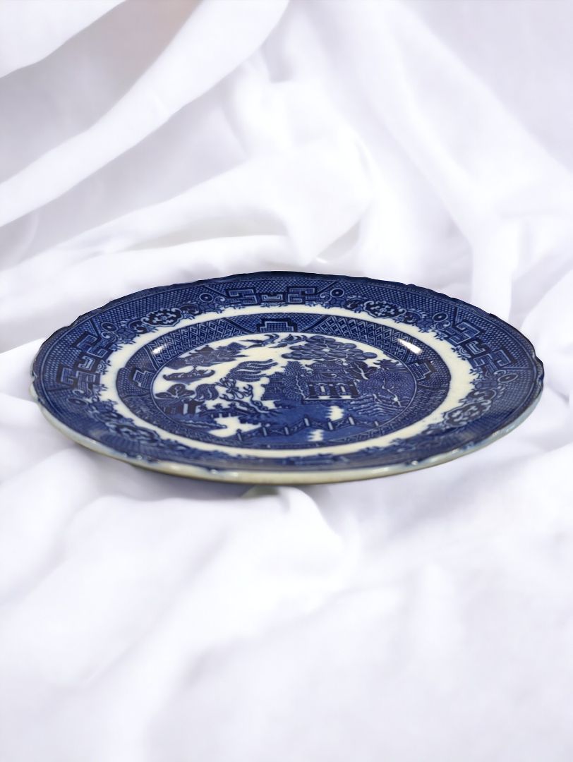 Vintage Allertons Blue Willow Plate
