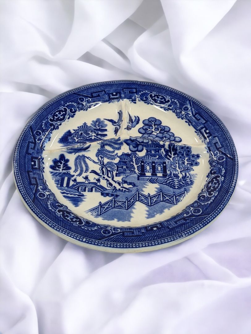 Vintage Allertons Blue Willow Plate