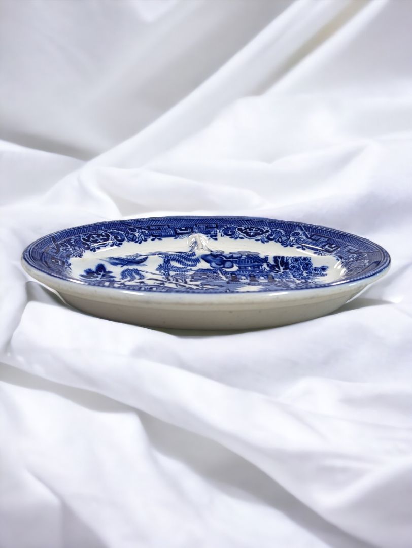 Vintage Allertons Blue Willow Plate