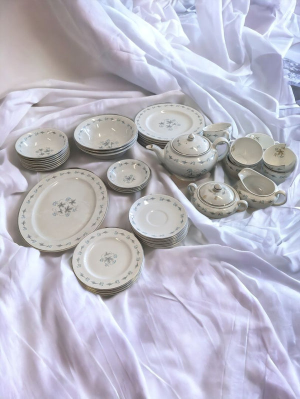 Vintage Johnson Brothers Set