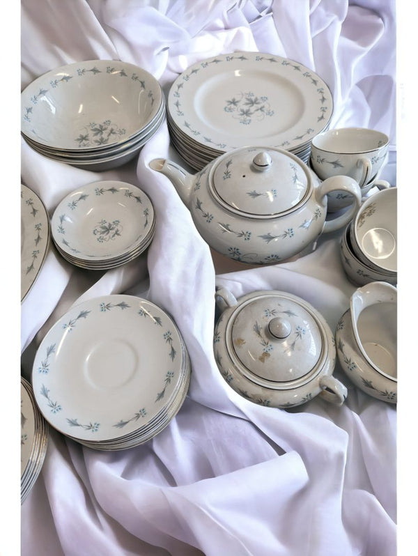 Vintage Johnson Brothers Set