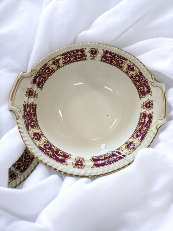 Vintage Soup Tureen & Lid | Timeless Elegance for Your Table