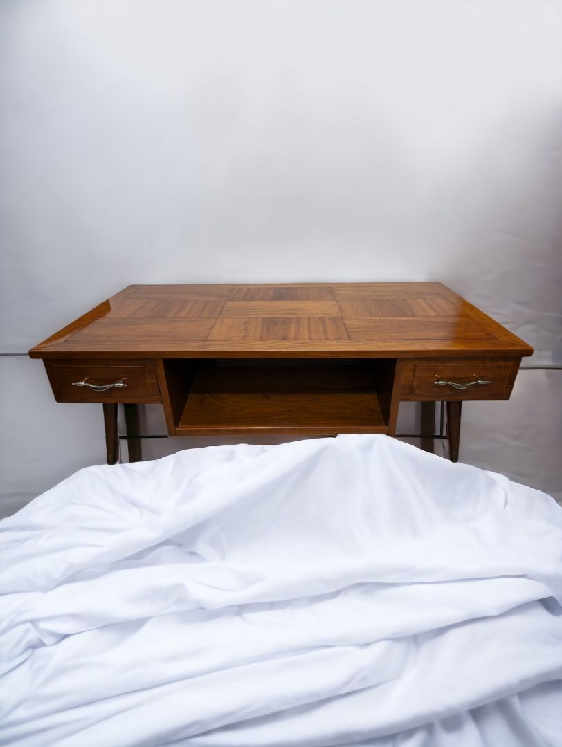 Mid 20th Century Coffee & End table Set