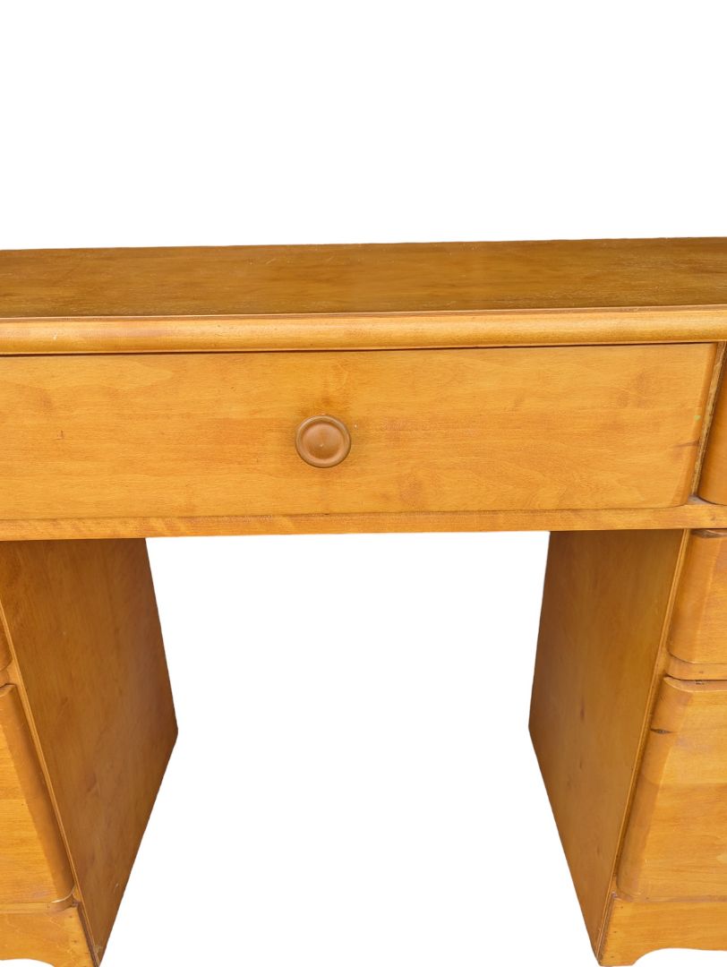 Wood desk, 7 drawers
