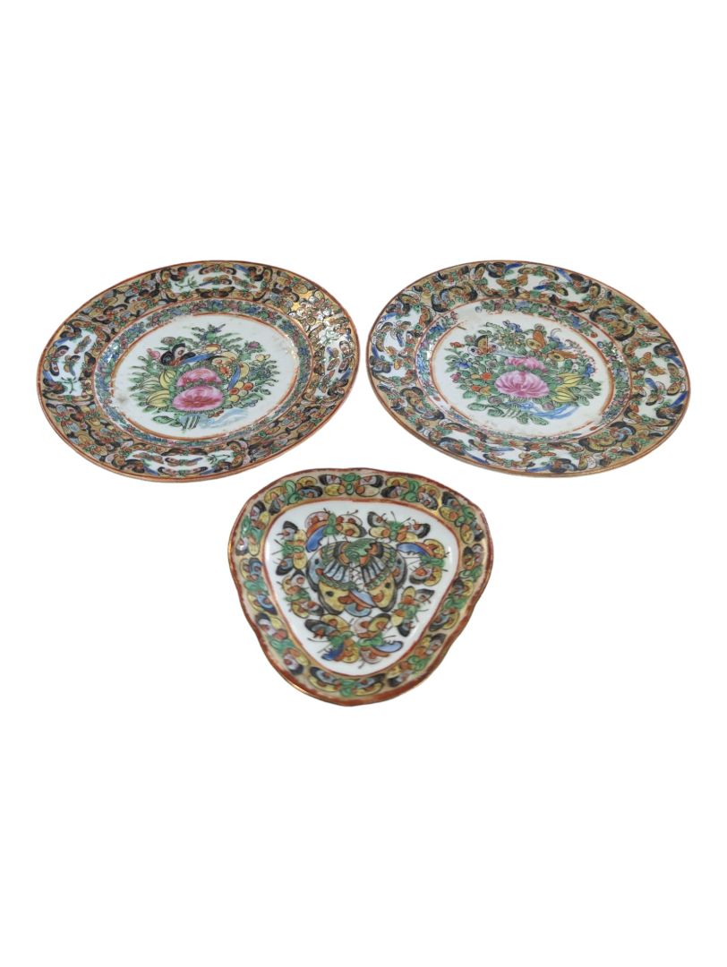 Chinese Famille Rose Butterfly Plates