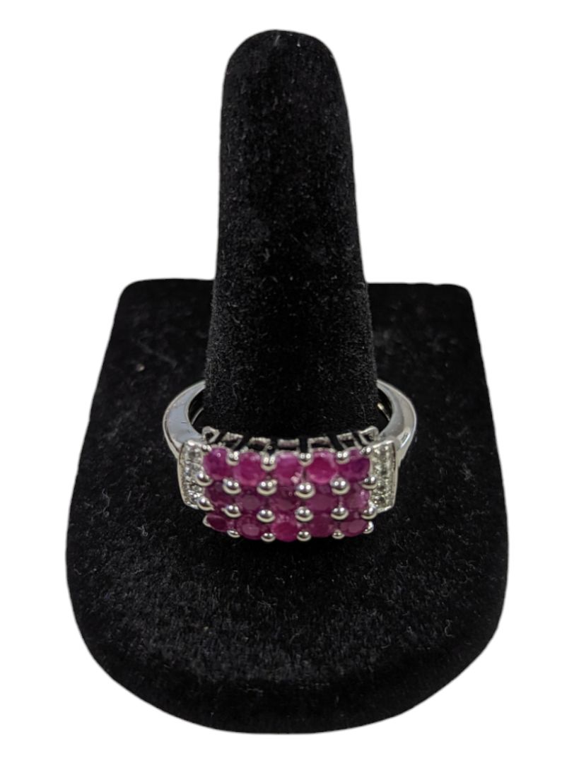 Silver Ruby (2.5ct) Ring