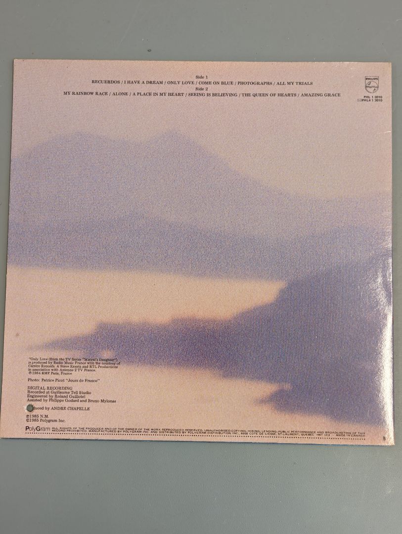 Nana Mouskouri - Alone