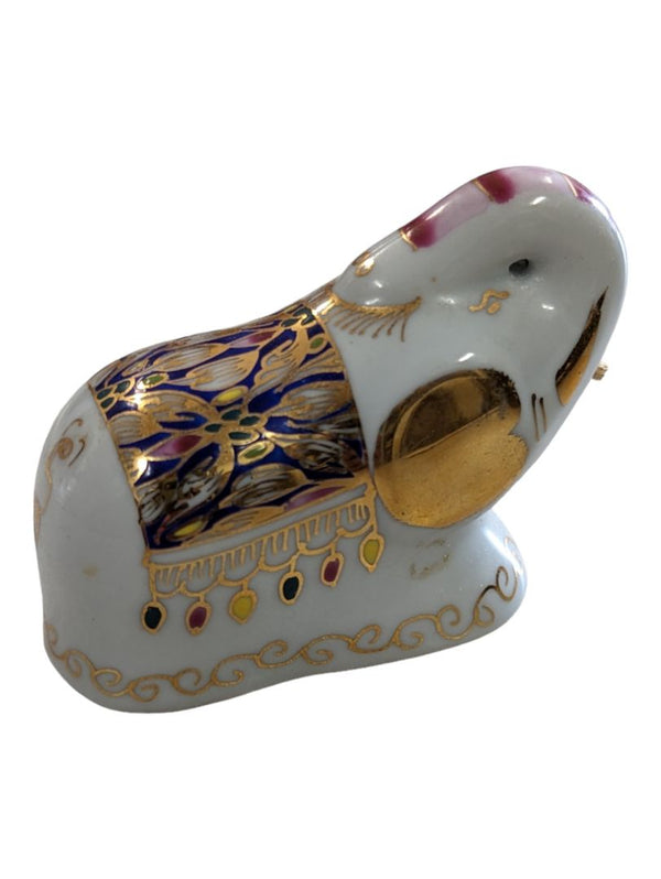 Thai Benjarong Grand millennium Porcelain Elephant Salt & Pepper Shakers