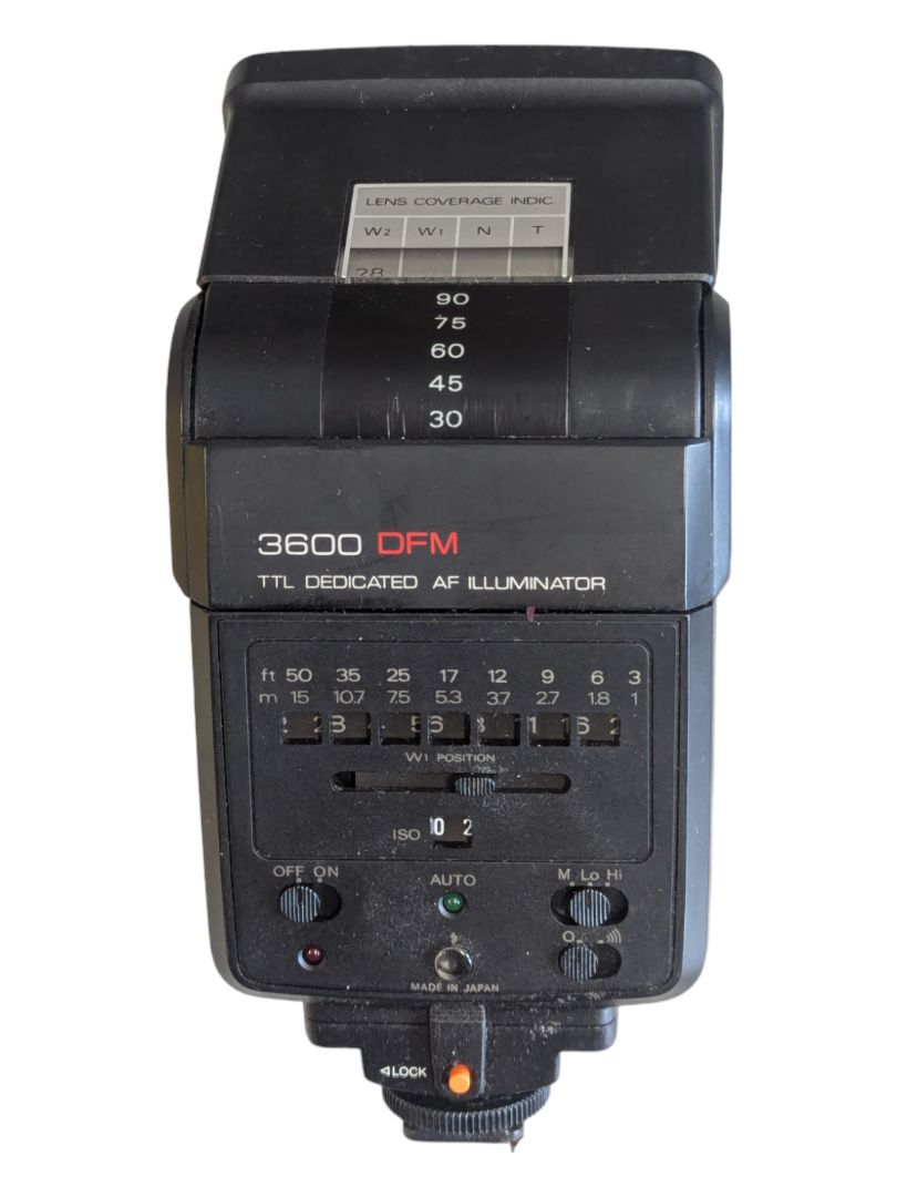 Starblitz 3600 DFM Shoe Mount. Flash for Minolta