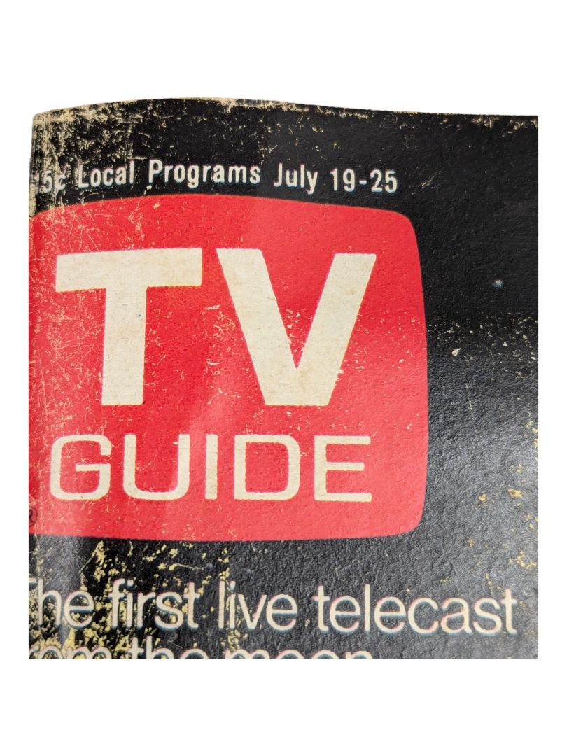 Jul 19-1969 TV Guide(FIRST LIVE TELECAST FROM THE MOON/NEIL ARMSTRONG/PAUL LYNDE