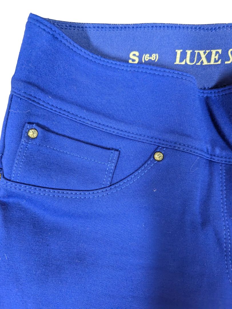 (S) Luxe Slims Capri Pants
