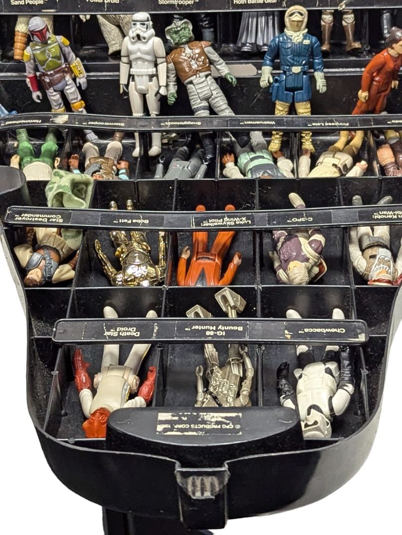 Vintage Star Wars Action Figure Darth Vader Case with 38 Figures
