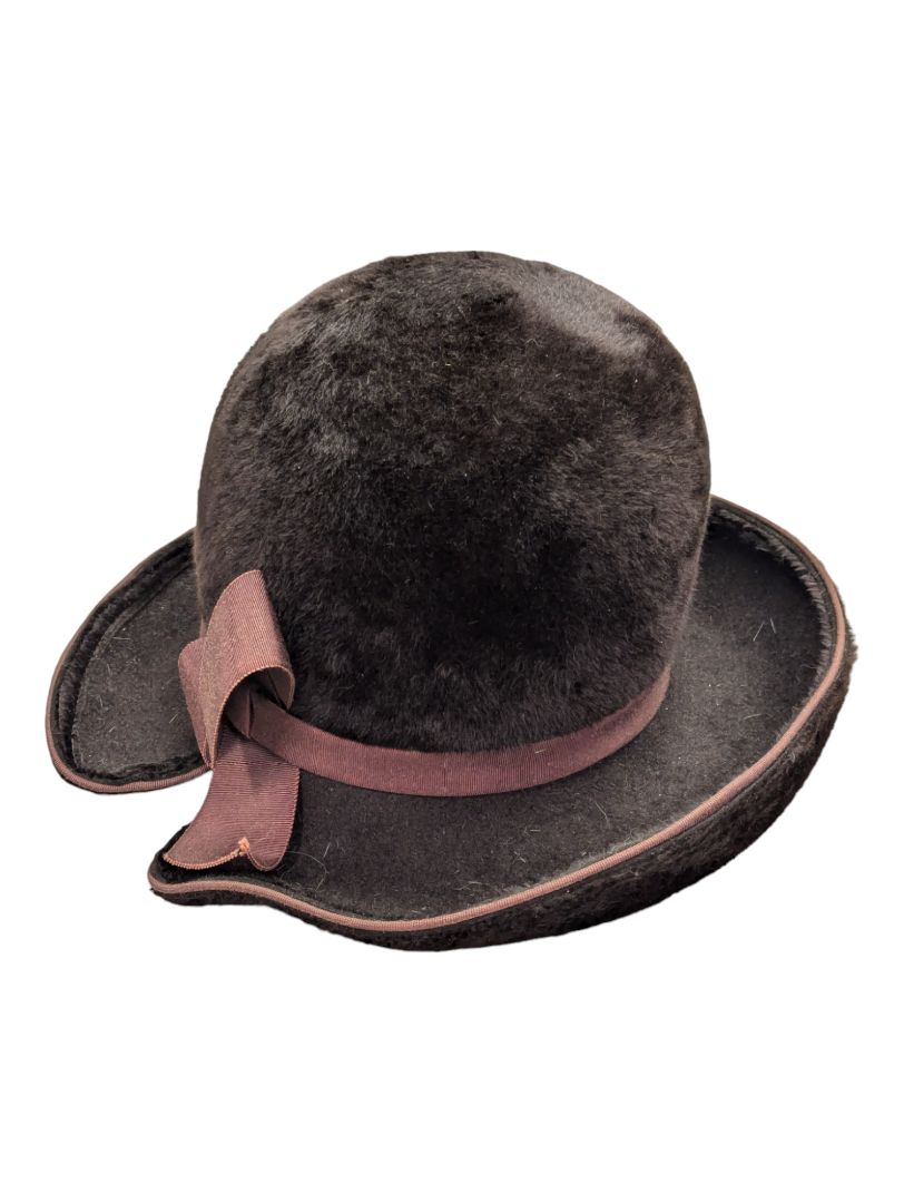 Vintage Andre Fur Felt Hat in box