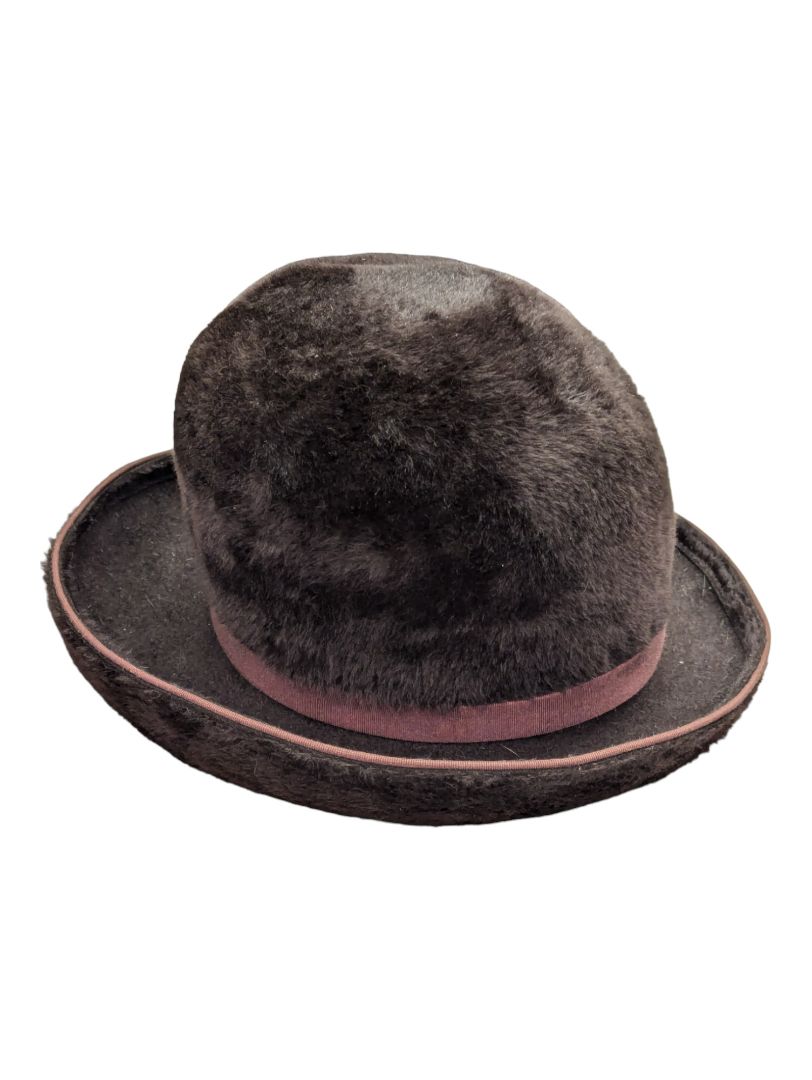 Vintage Andre Fur Felt Hat in box