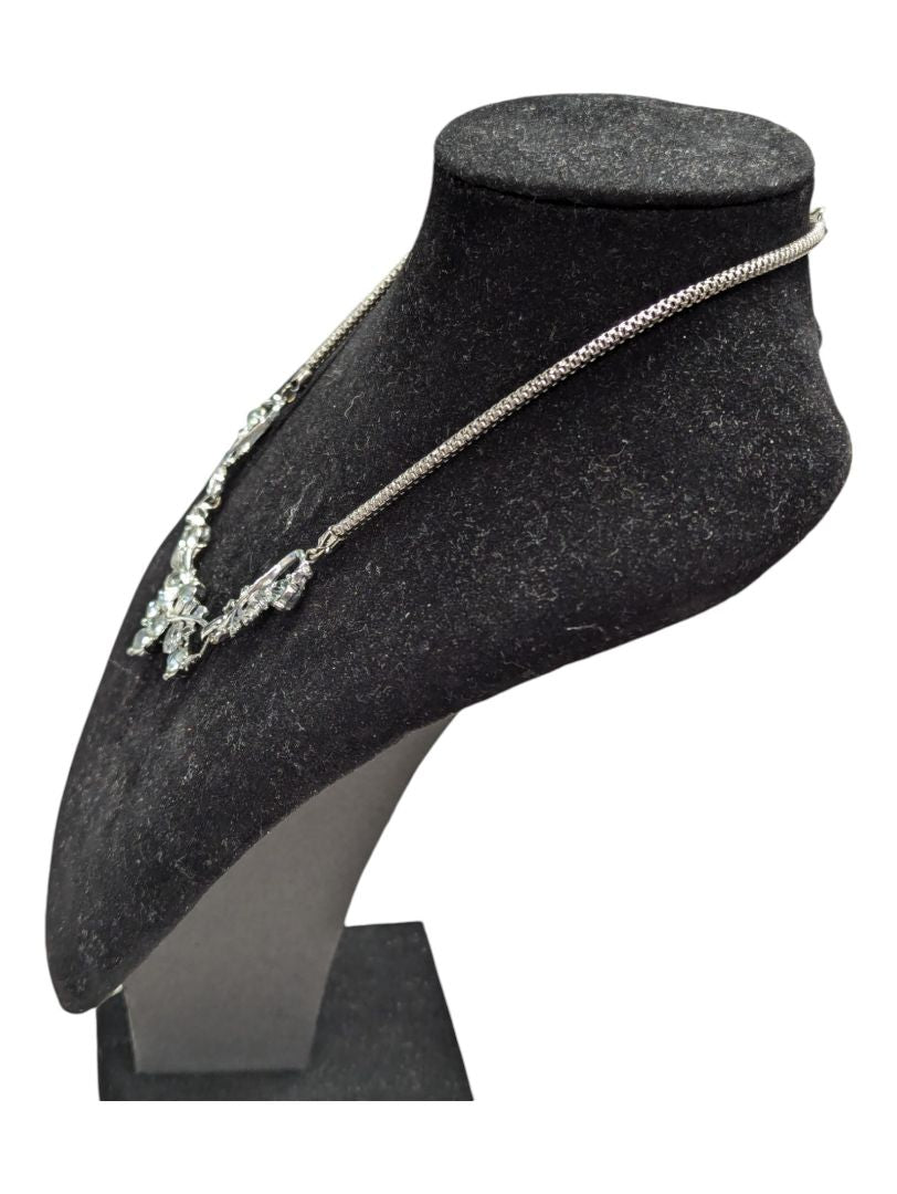 Vintage Necklace Silver Tone w/ Leaves & Gemstones